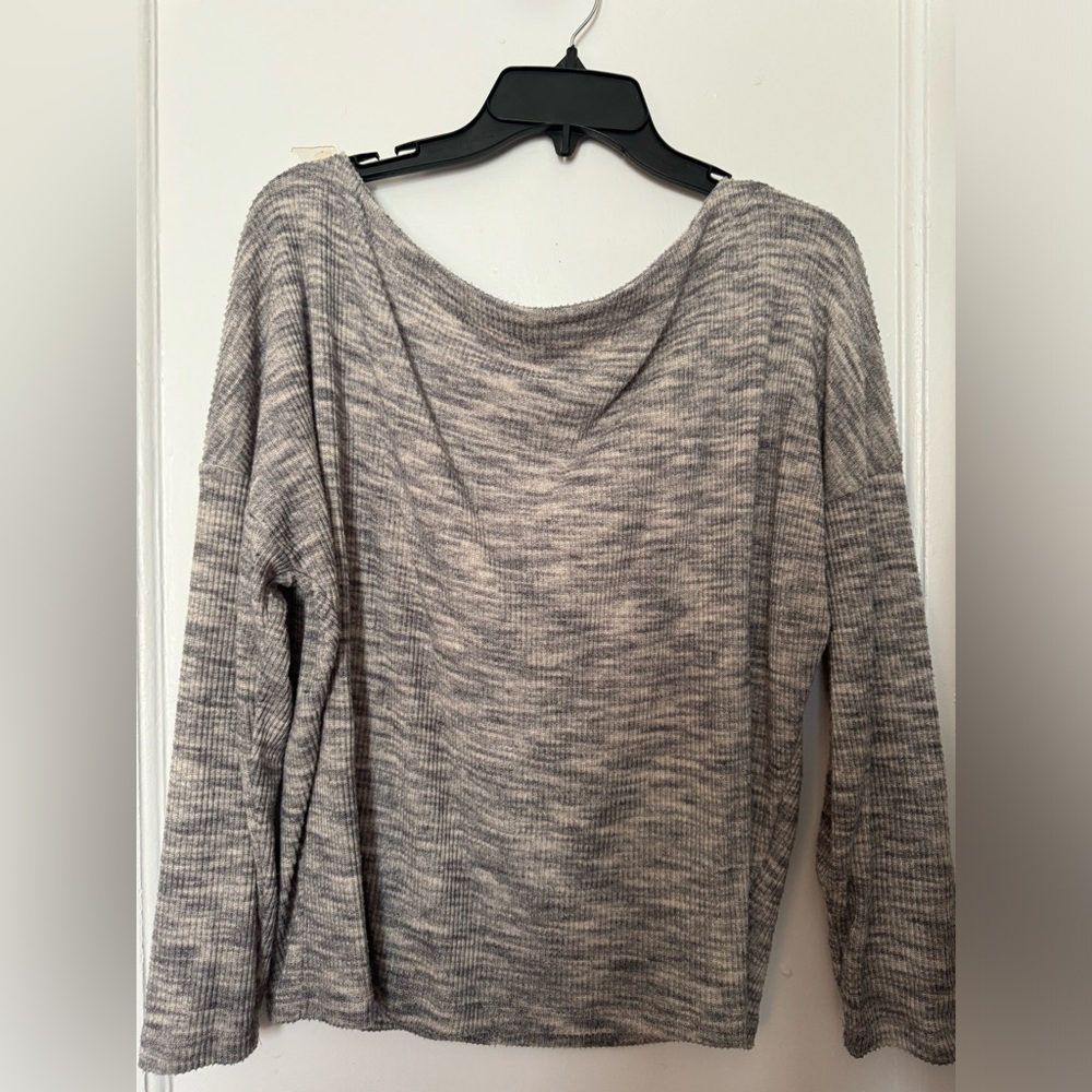Women’s Express One Eleven large gray top